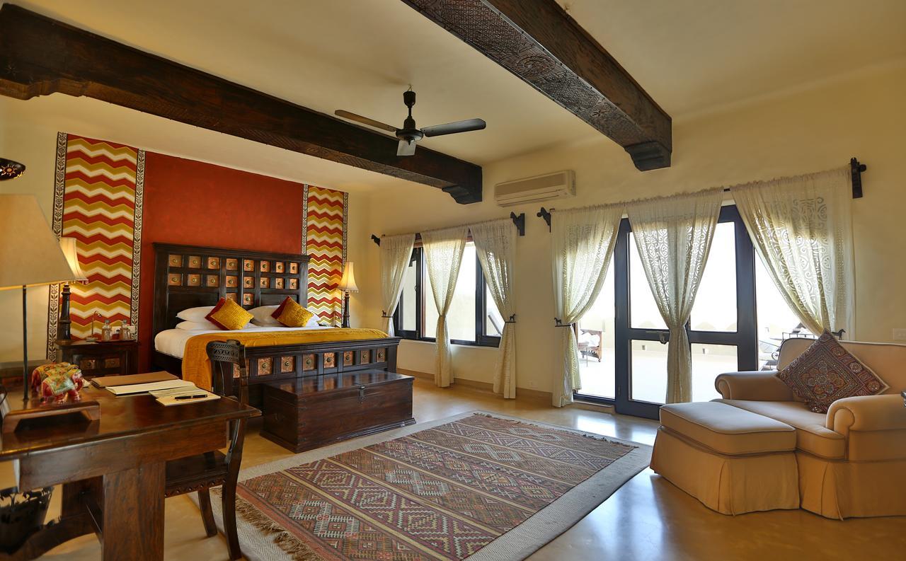 Mihir Garh Hotel Rohat Exterior photo