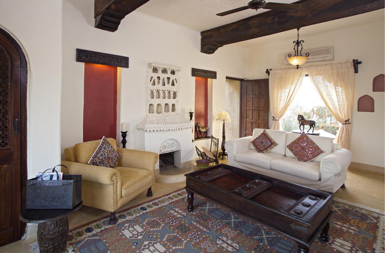 Mihir Garh Hotel Rohat Exterior photo