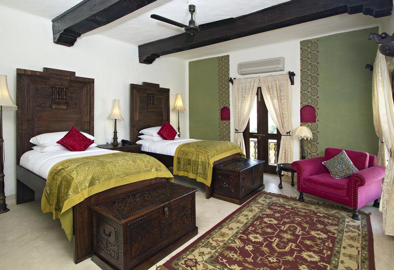 Mihir Garh Hotel Rohat Exterior photo